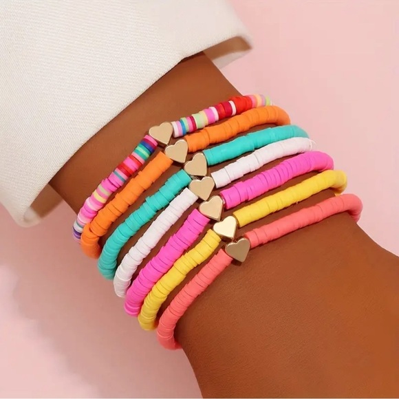 955 ❤️ 7pcs Pack Boho-Chic Heart Beaded Colorful Anklet Set Summer Beachwear - Picture 1 of 7